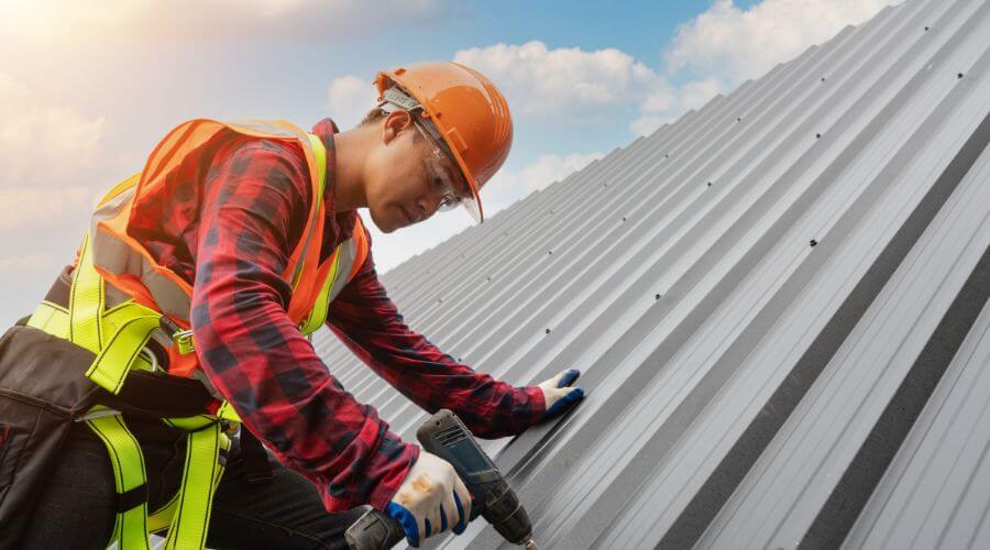 Expert top industrial roofings services in Holland, MO